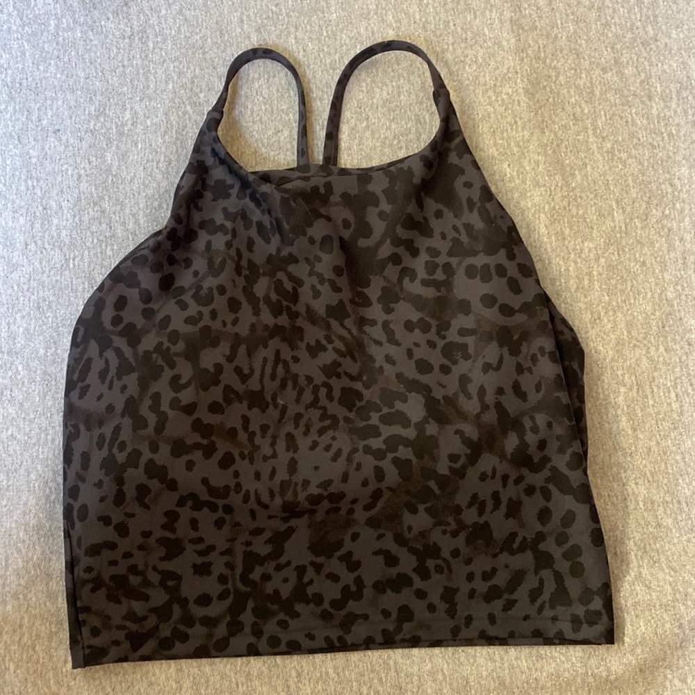 Old navy cheetah print activewear tank. Size medium
